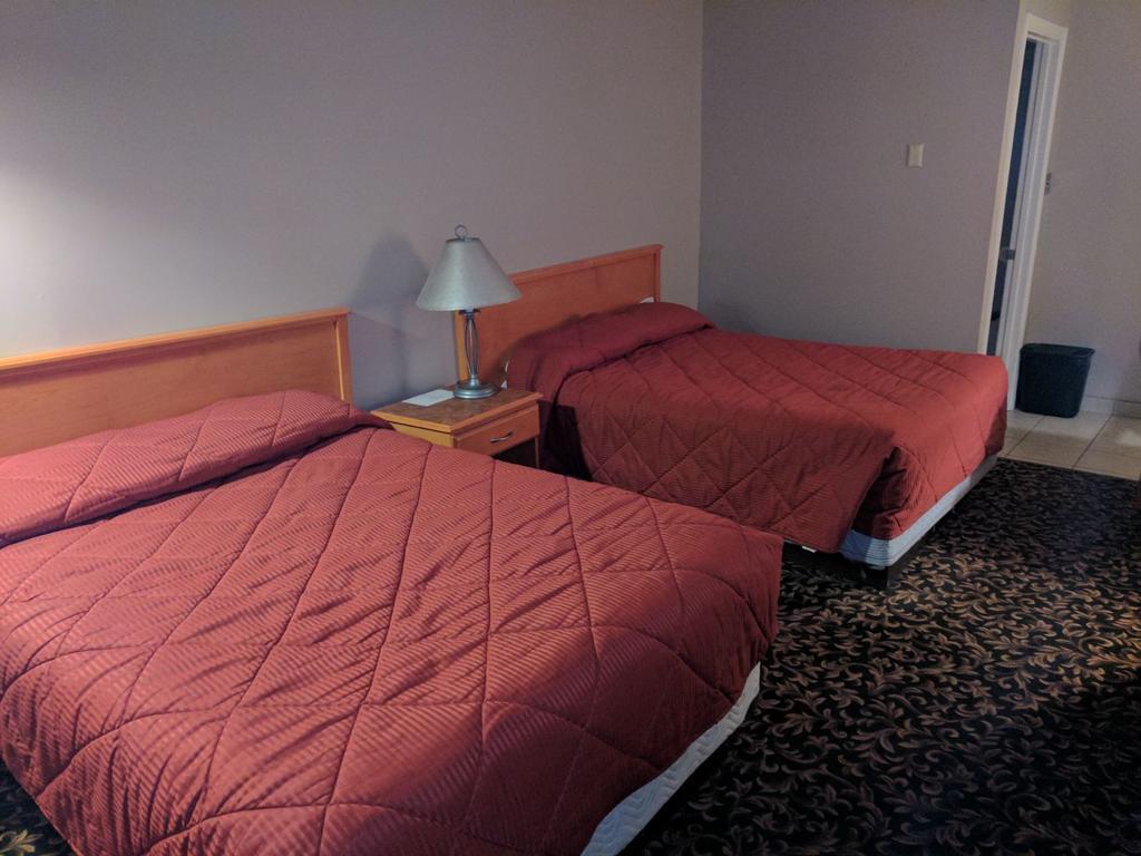 Aspen Motor Inn Drayton Valley Eksteriør bilde